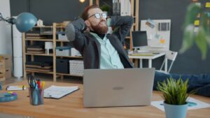 Vendor Contract Management Guide for Hotel Teams